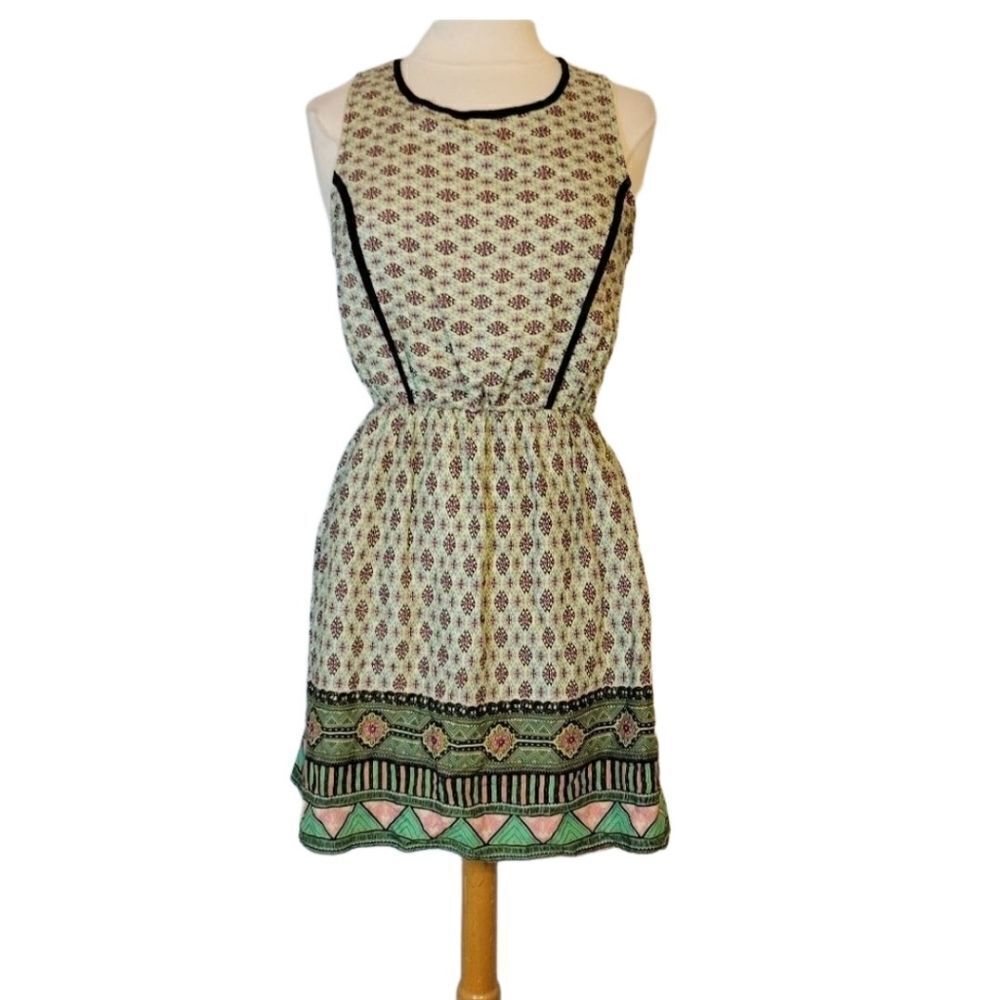Maude sleeveless Mini dress green Sz M